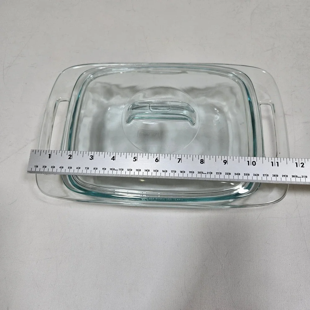 Pyrex Casserole Dish 2qt Clear Glass Rectangular Baker with Lid 1.9L